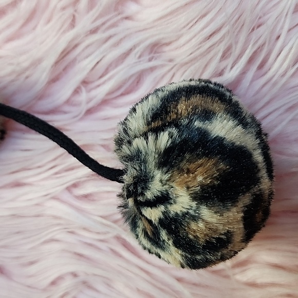 SO brand Leopard faux fur hat - Picture 3 of 6